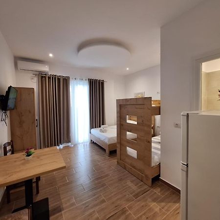 Lukovë Xuxi Apartments מראה חיצוני תמונה